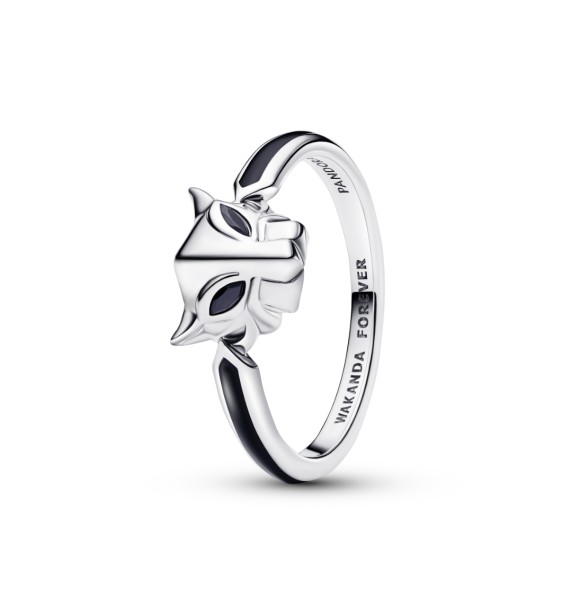 194223C01-58 Marvel Black Panther sterling silver ring with black crystal and black enamel