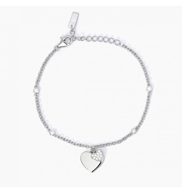 Pulsera de plata 925 rodiada con cadena forzatina de 1,
5 mm, colgante en forma de corazón brillante de 11x12 mm y corazón con circonitas 1,25 y 2 mm, tamaño 2,8x6,3 mm, largo regulable de 16 a 19 cm.