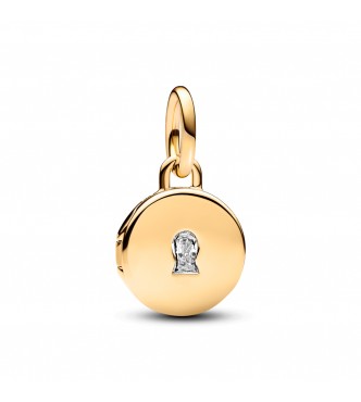 PANDORA 763066C01 Medallón grabable con orificio para llave,
 colgante chapado en oro de 14k con circonita cúbica transparente