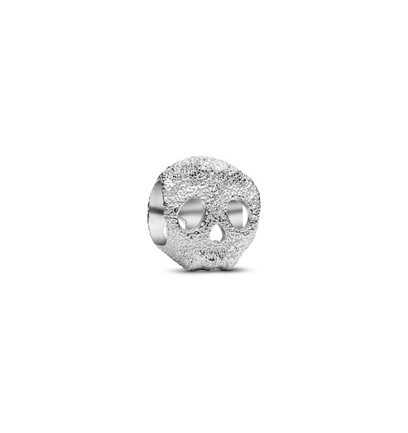 PANDORA Textured skull sterling silver mini charm