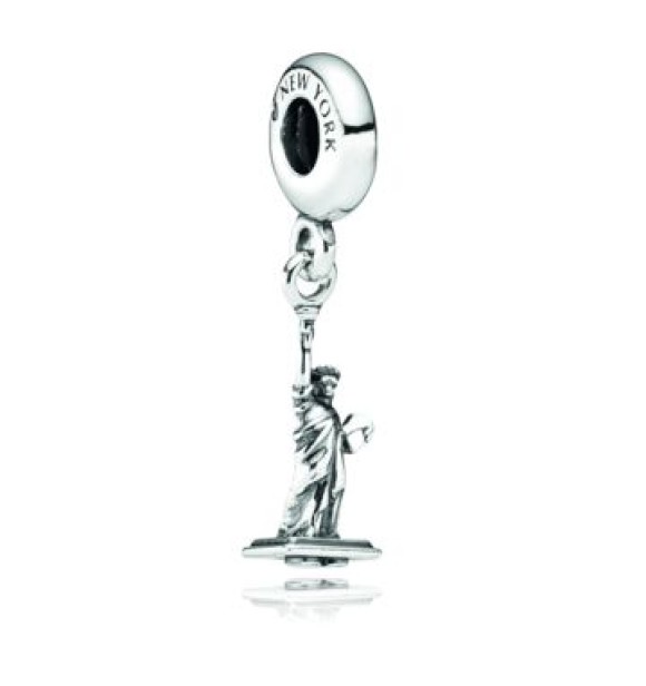 791077 Statue of Liberty silver dangle