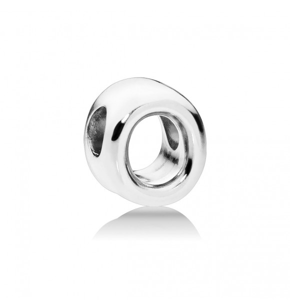 PANDORA Charm en plata de ley Letra O