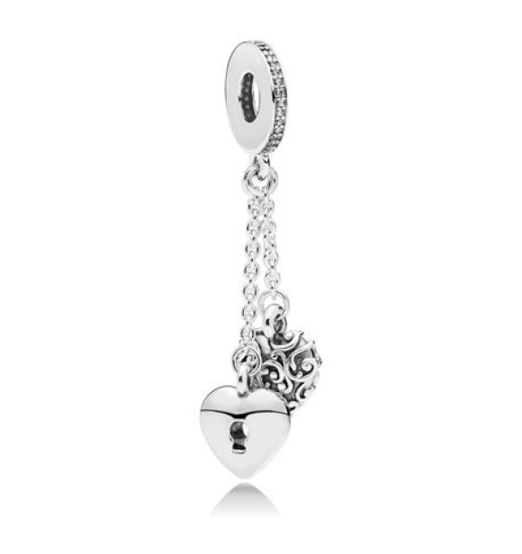 PANDORA Charm colgante Cadena de Corazones en plata de primera ley con circonitas transparentes
